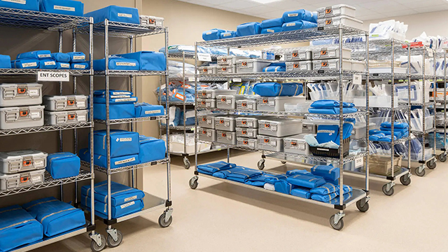 東莞樟木頭醫(yī)院科室儲(chǔ)物架、無(wú)菌室儲(chǔ)物架、藥房?jī)?chǔ)物架案例