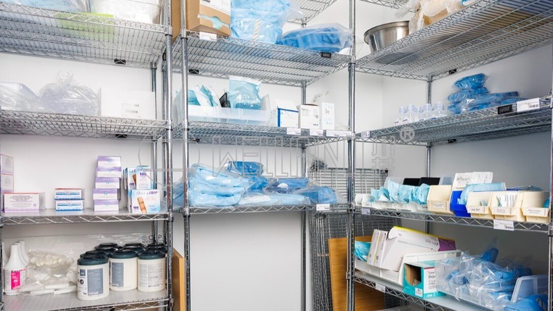 醫(yī)院診所大儲存空間電鍍線網(wǎng)貨架成功案例分享